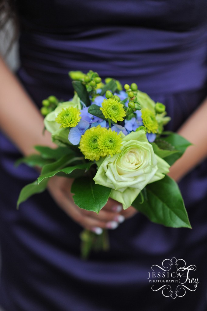 bridesmaid bouquet with green roses and purple flowers