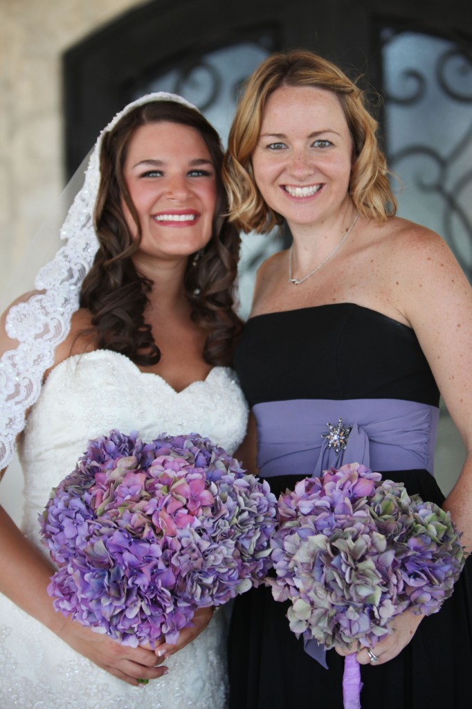 short black and purple bridesmaid dress, purple hydrangia bridesmaid bouquet