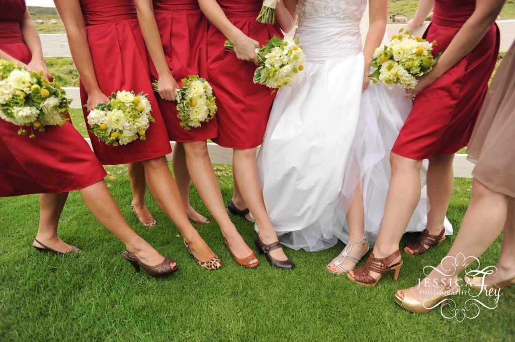 red bridesmaid dresses, white and green bridesmaid bouquet, brown bridesmaid shoes