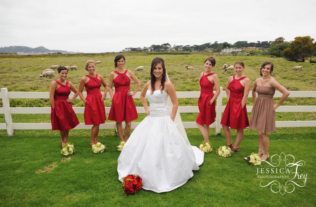 short red bridesmaid dresses, white and green bridesmaid bouquet, brown bridesmaid shoes