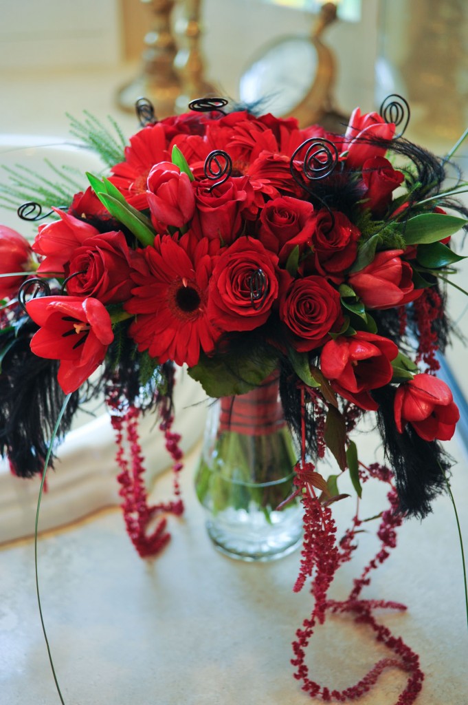 red and black wedding bouquet, red tulip bouquet