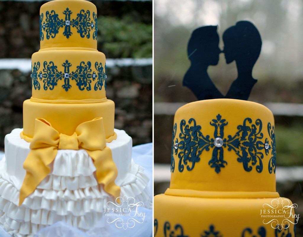 wedding cake yellow and navy blue damask, silhouette cake topper