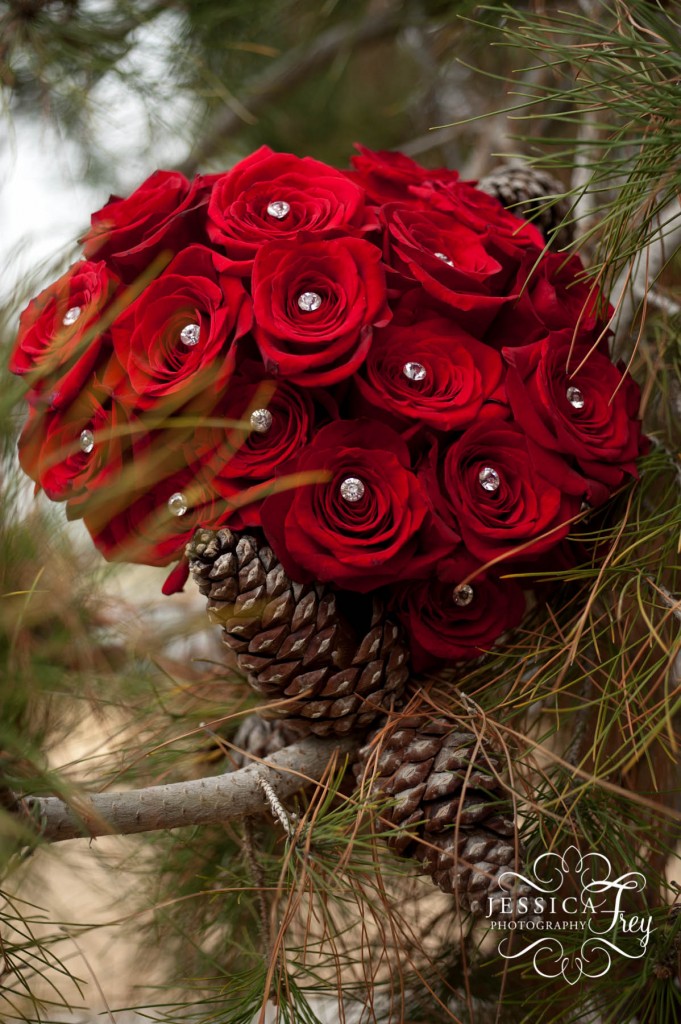 House of Flowers, Red rose bouquet
