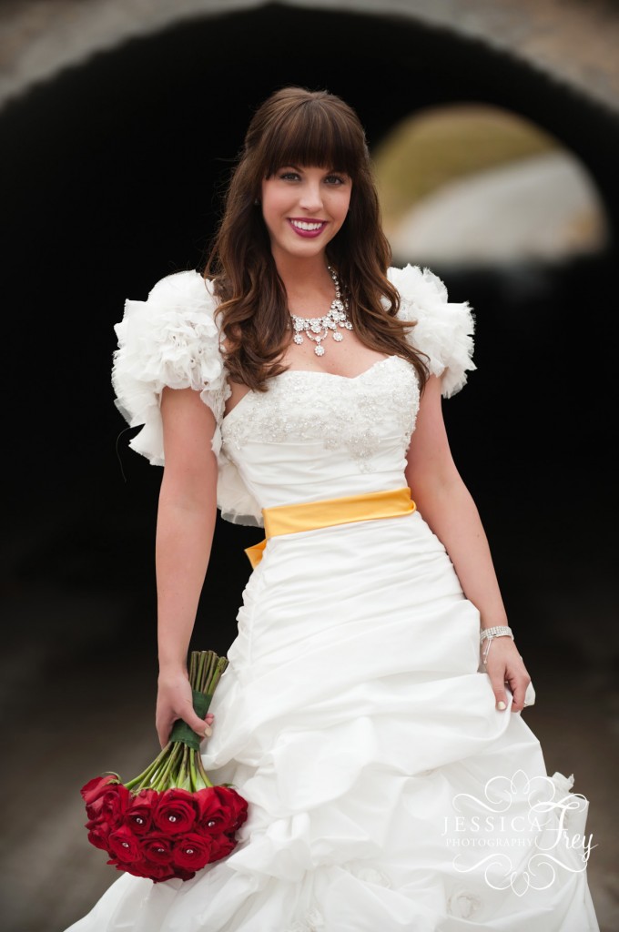 Jessica Frey Photography, yellow and white wedding