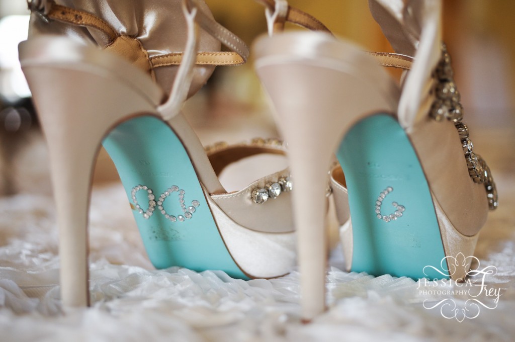 David & Shereen wedding, Bakersfield wedding photographer, white satin and turquoise heel wedding shoes