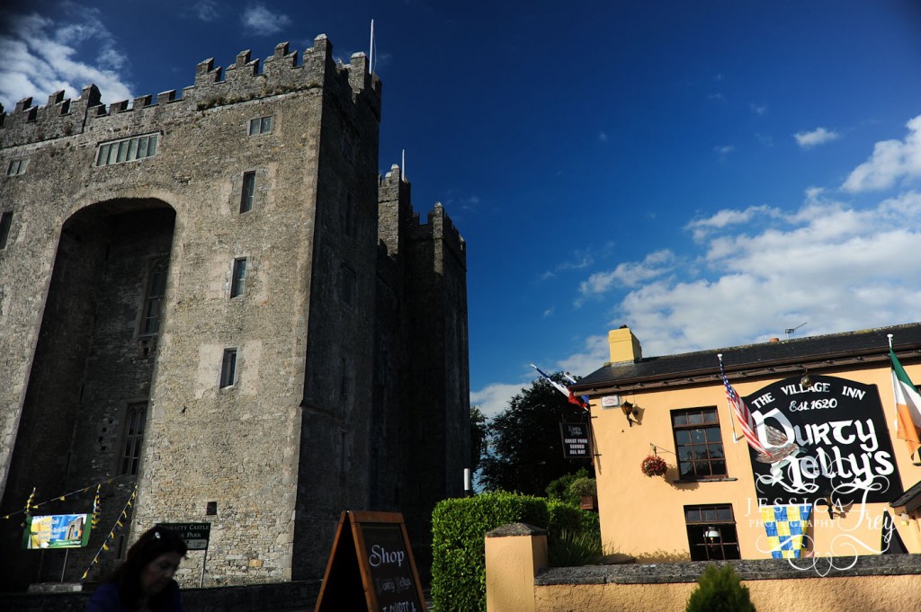 Bunratty Castle and Durty Nelly's