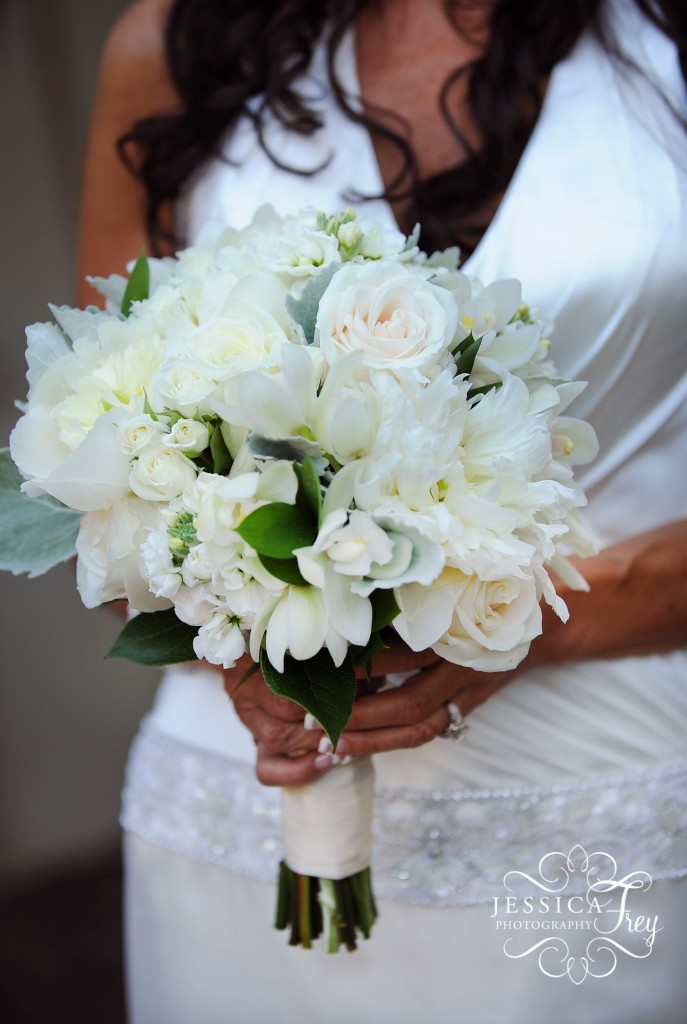 Jessica Frey, Austin wedding photographer, white bridal bouquet
