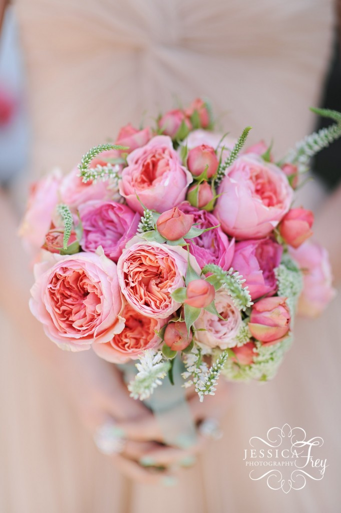 Jessica Frey Photography, Austin wedding photographer, beautiful pink and coral bridal bouquet