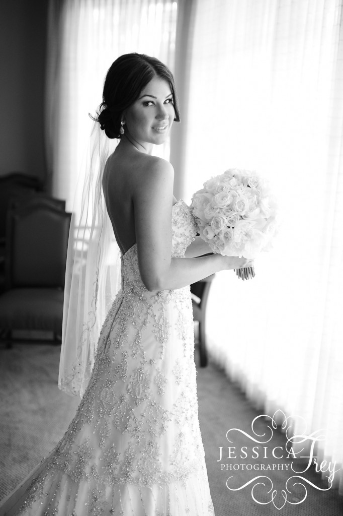 Real Brides – Advice for New Brides! weddings real brides Jessica Frey Stockdale Bakersfield Wedding 17 682x1024 Real Brides – Advice for New Brides!