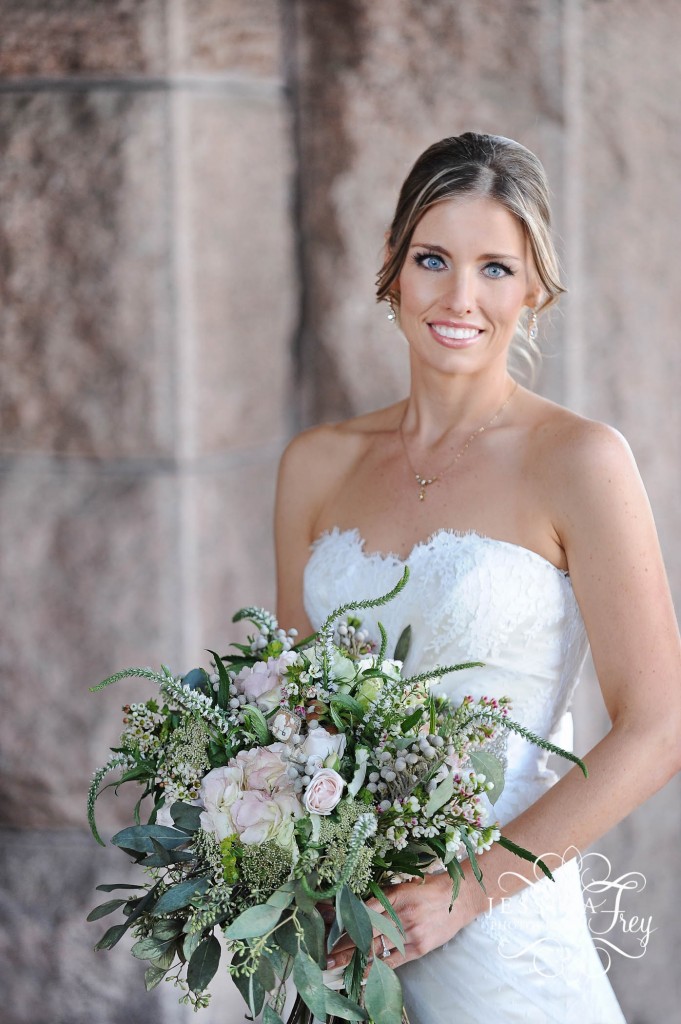 Jessica Frey Photography, Austin Wedding Photographer, Austin bridal portraits, Texas State Capitol Bridal Portraits