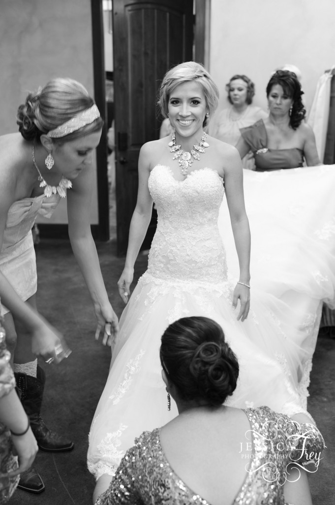 Jessica Frey Photography, Austin wedding photographer, pink gold wedding, Branded T Ranch wedding