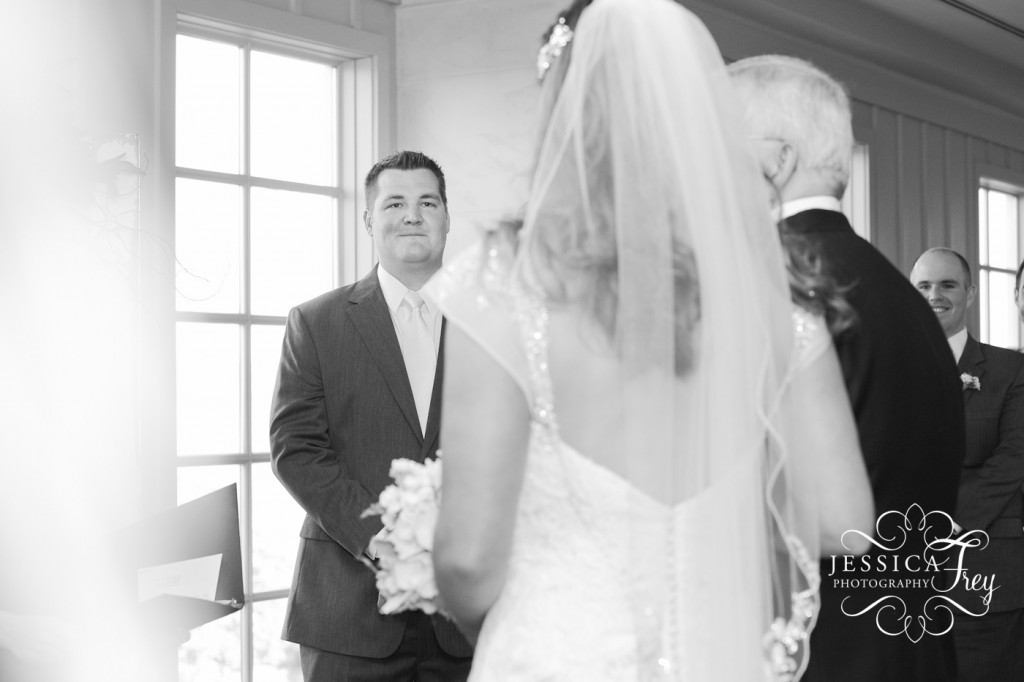 Jessica Frey Photography, Austin wedding photographer, Omni Barton Creek wedding, Austin wedding, Aggie Wedding, pink grey wedding