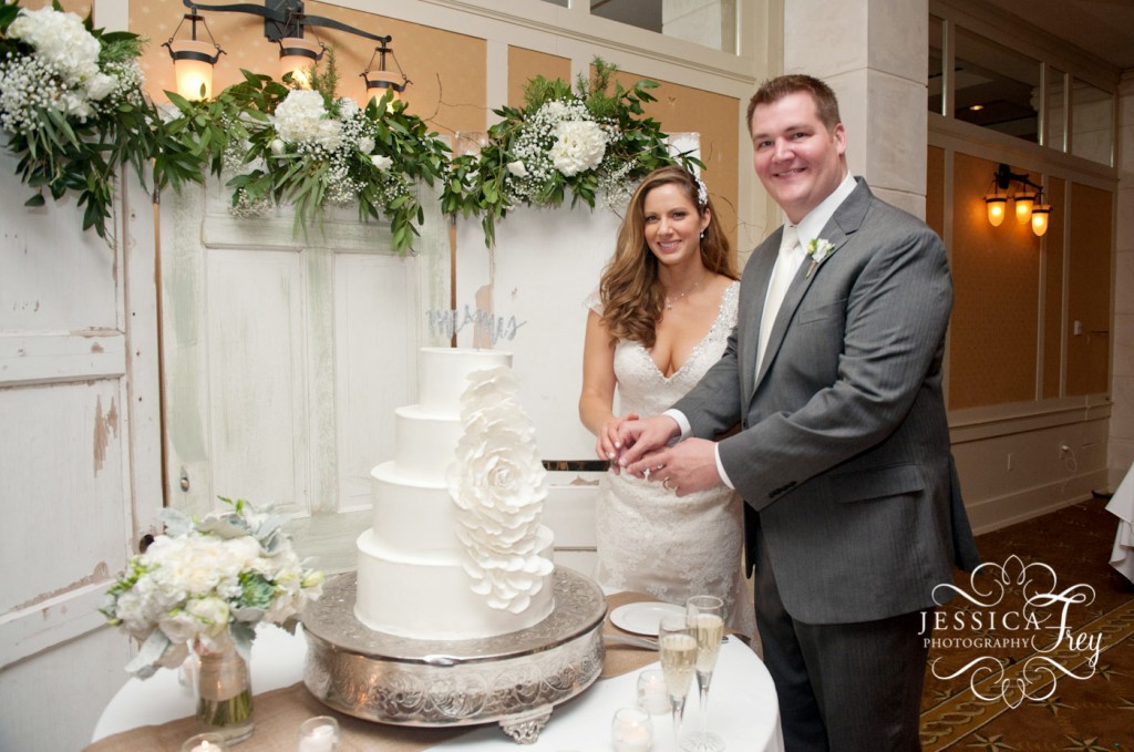 Jessica Frey Photography, Austin wedding photographer, Omni Barton Creek wedding, Austin wedding, Aggie Wedding, pink grey wedding